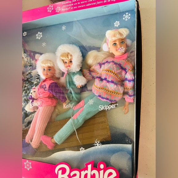 Vintage Winter Holiday Barbie , Kelly, Stacie ,skipper - Picture 9 of 11